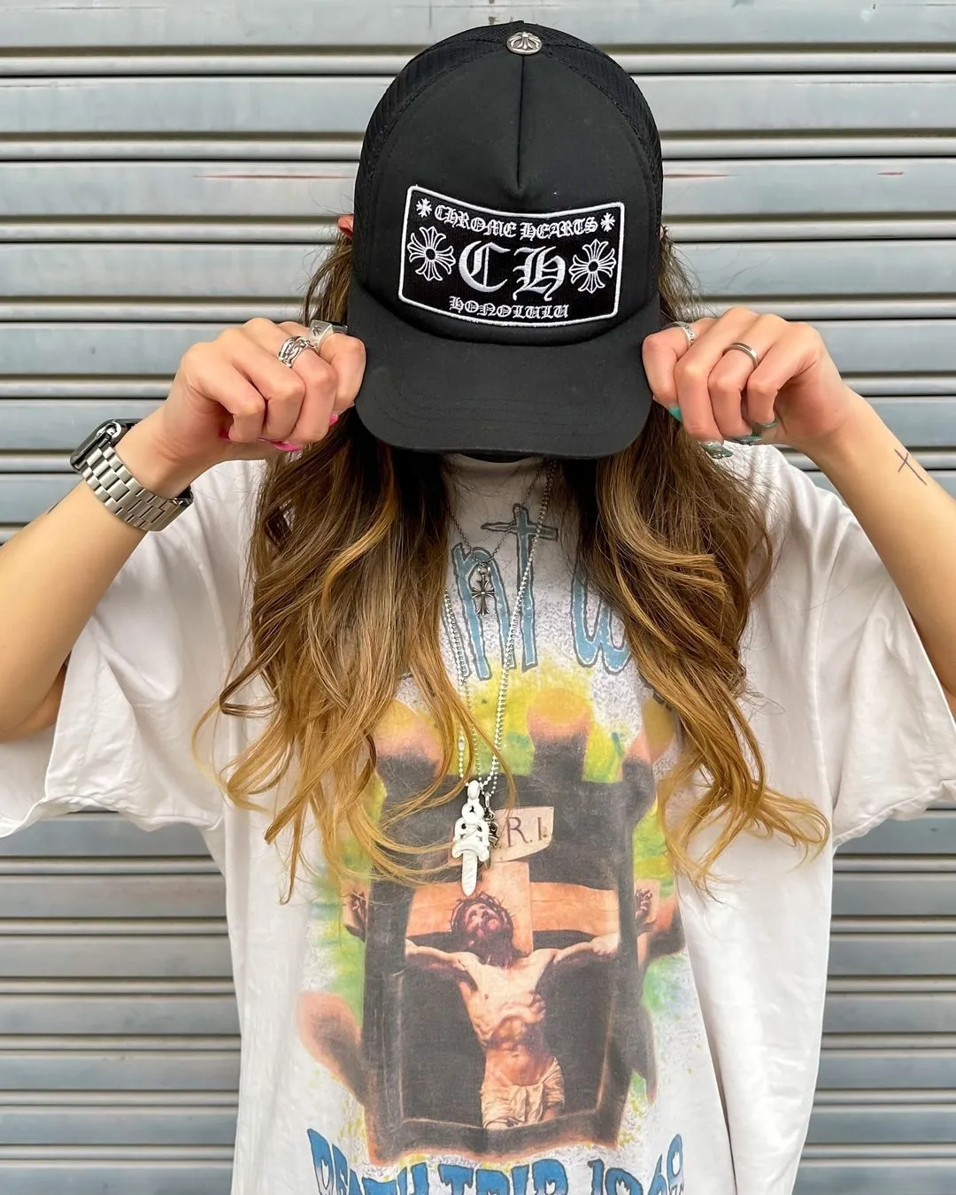 SAINT MICHAEL SAINT WAR TEE/WHAT new style Jesus cross retro short-sleeved, off-white S-XL, ready-to-wear, washed and distressed, printed repeatedly and modified, tube-woven seamless fabric, with little angel anti-counterfeiting label